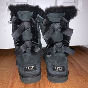 Bailey Bow Uggs